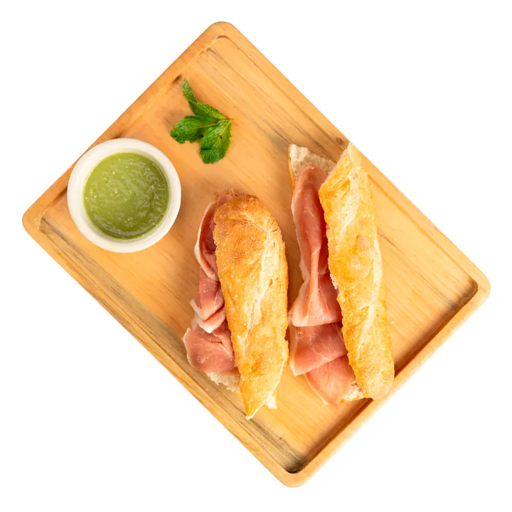 Ver foto de Jamón serrano, tomate untado y aceite de oliva.