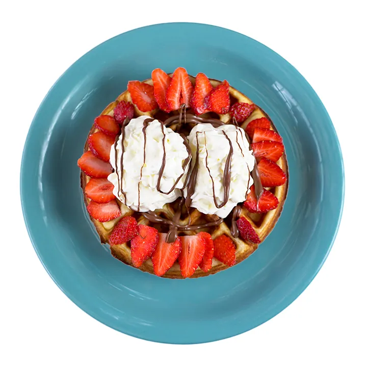 Ver foto de Crema chantilly, crema de avellanas y fresas.